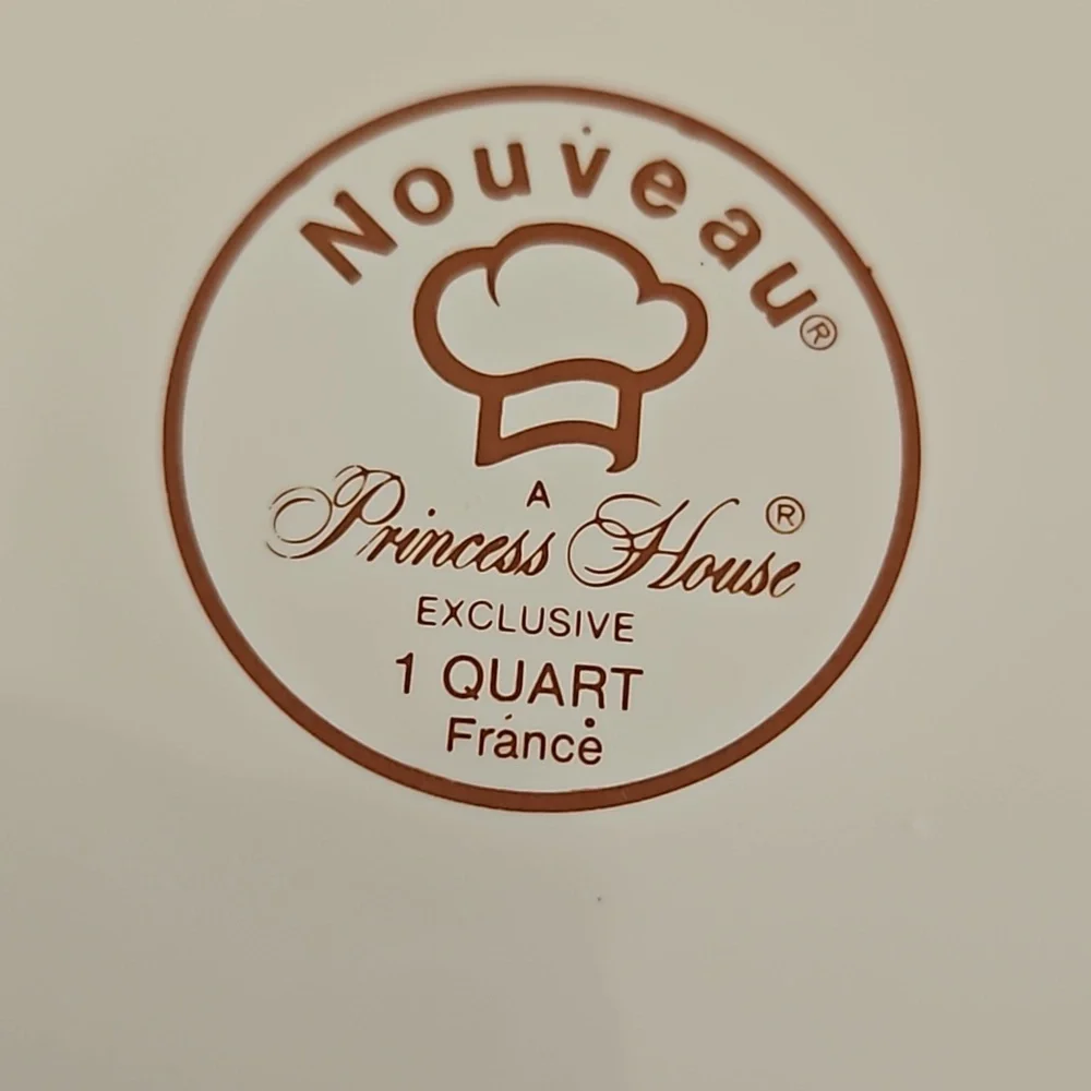 Princess House Nouveau 2 Qt & 1 Qt Saucepan & Lid